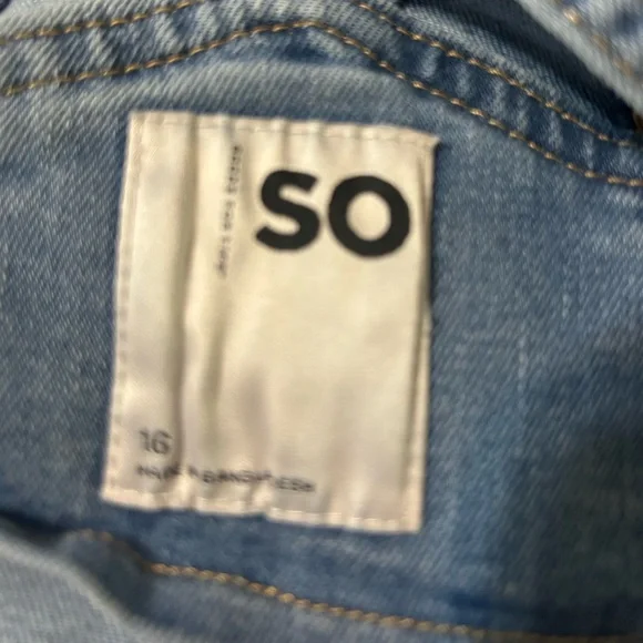 New Jean Overalls - Picture 3 of 3